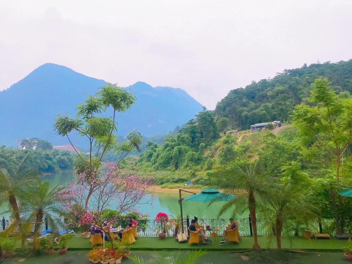 Phoenix Hotel Ha Giang Exterior photo